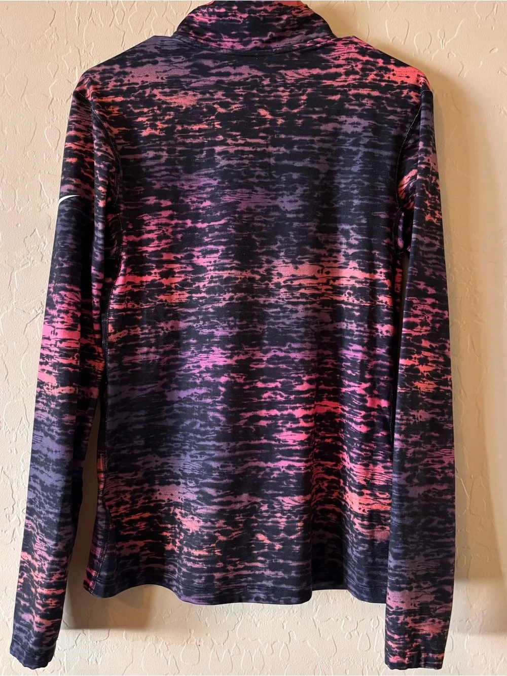 Nike Women’s Black & Pink Quarter-Zip Active Pullover Size Large